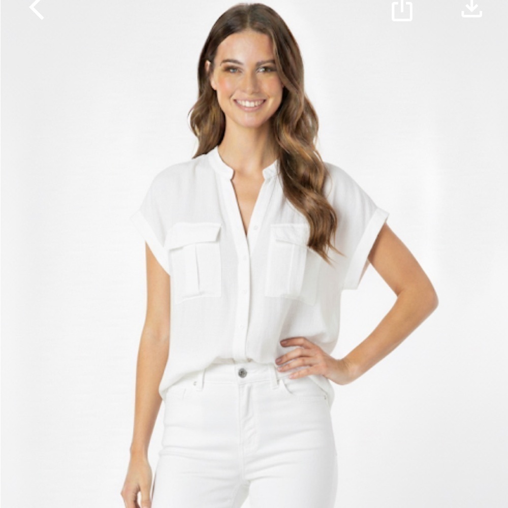 Kye Mi white top size large